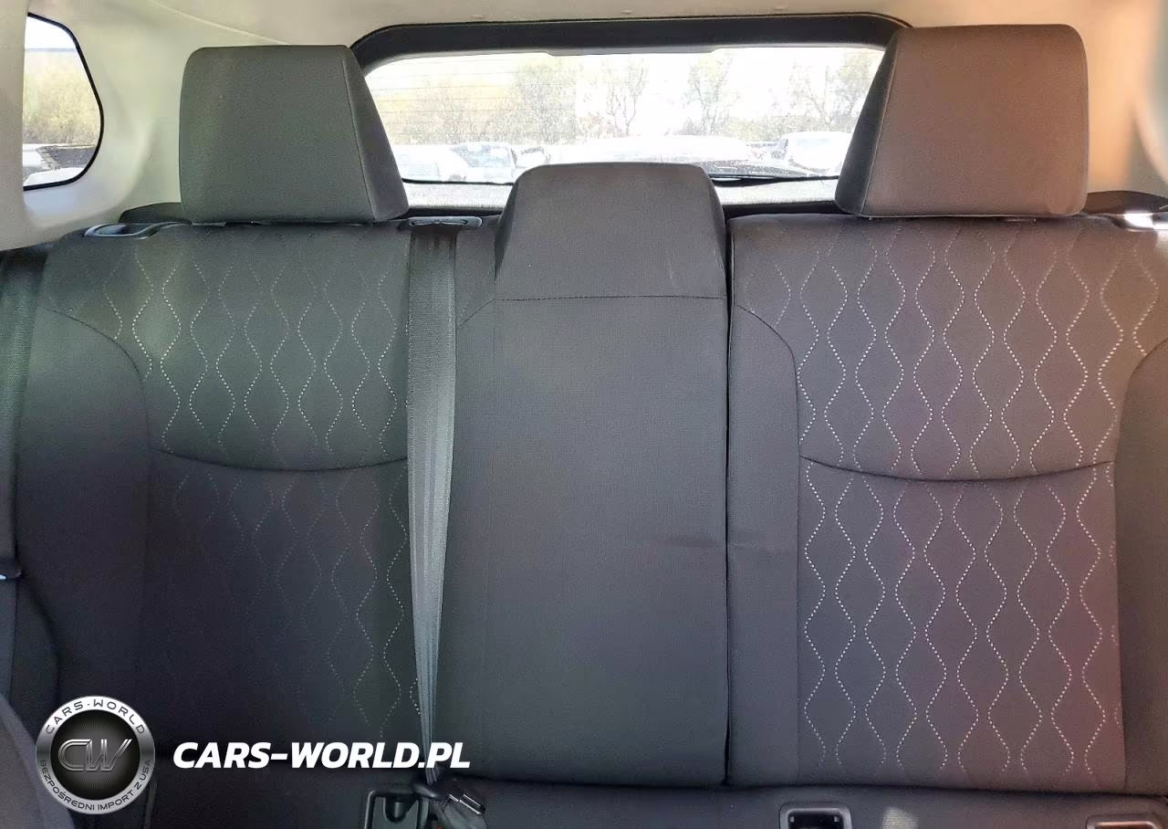 2023 Toyota Corolla Cross Le VIN:7MUCAAAG5PV052572 - 10