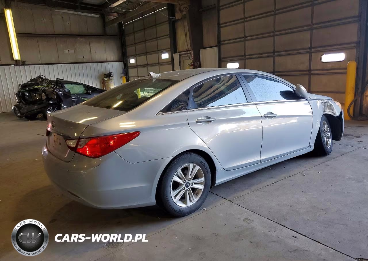 2011 Hyundai Sonata Gls VIN:5NPEB4AC1BH186220 - 3