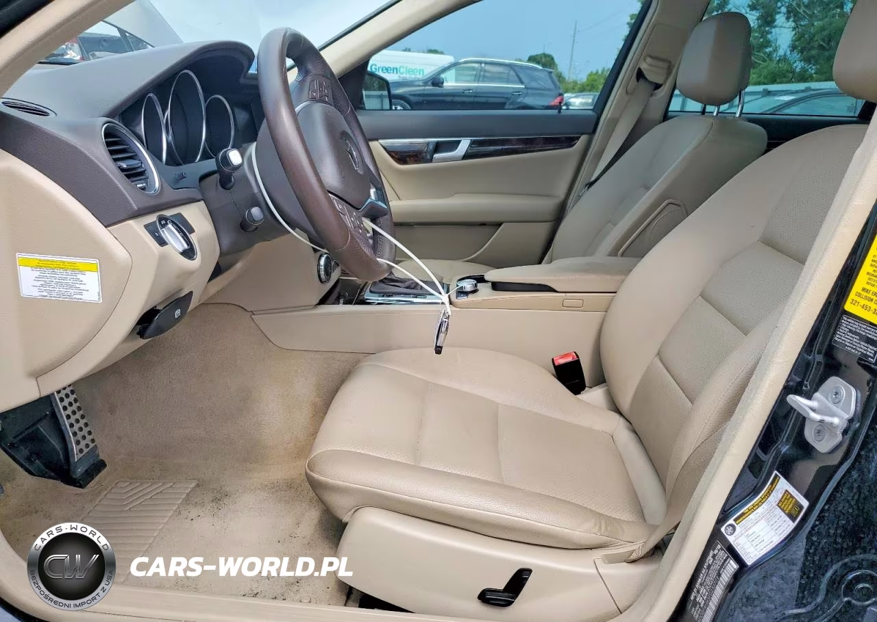 2014 Mercedes-Benz C 250 VIN:WDDGF4HB5EG233709 - 7