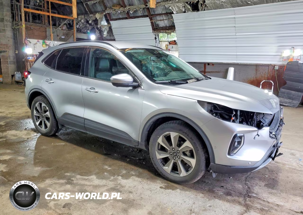 2023 Ford Escape Platinum VIN:1FMCU9JZ3PUA40512 - 4