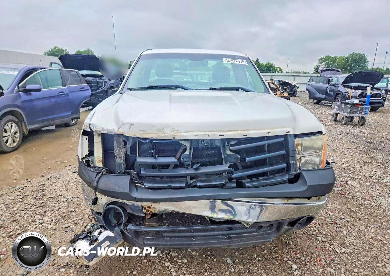 2007 GMC New Sierra C1500 Classic VIN:1GTEC14X07Z614823 - 5