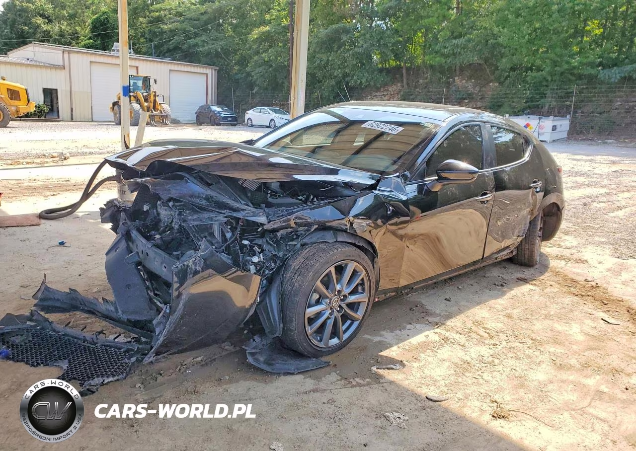 2023 Mazda 3 Preferred – zdjęcie 1 z 12