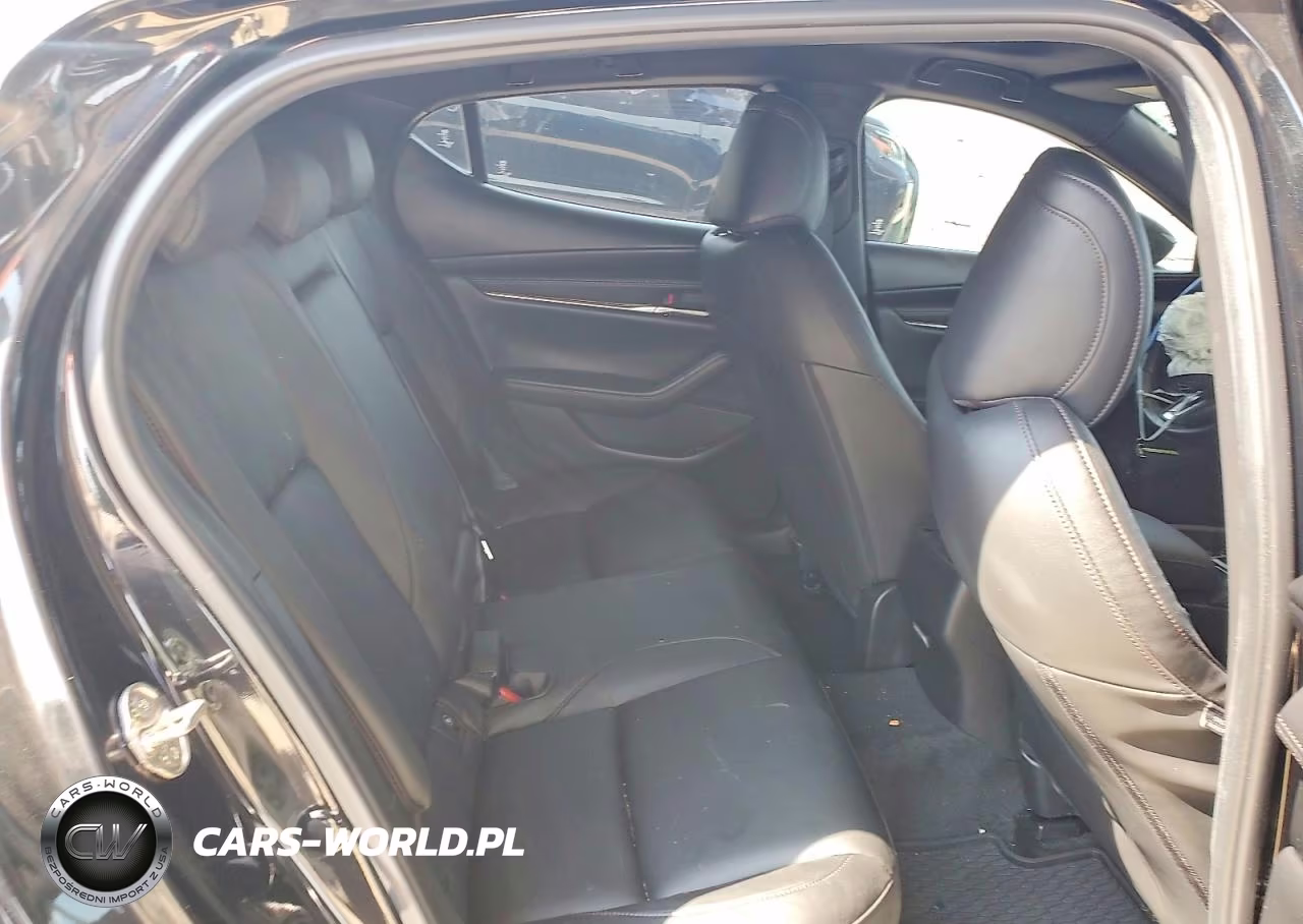 2023 Mazda 3 Preferred VIN:JM1BPALM2P1604534 - 10