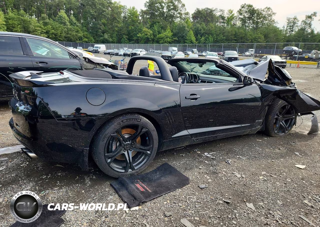 2013 Chevrolet Camaro 2Ss VIN:2G1FT3DW5D9172580 - 3