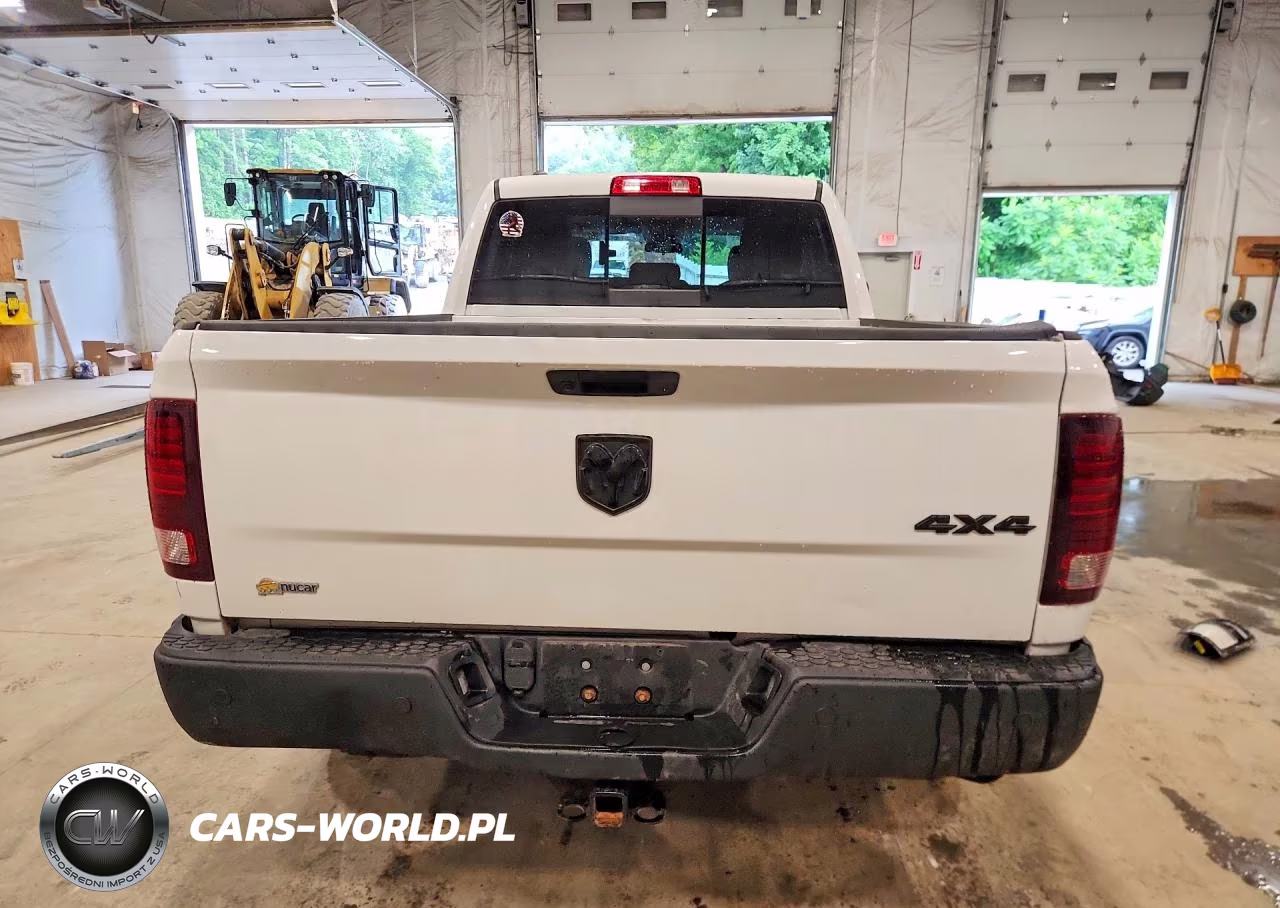 2020 Ram 1500 Classic Warlock VIN:1C6RR7GG0LS154894 - 6