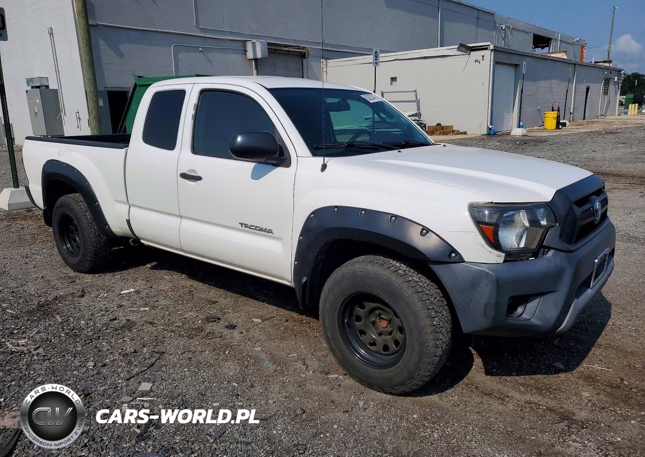 2015 Toyota Tacoma Base VIN:5TFTX4CN0FX052283 - 4
