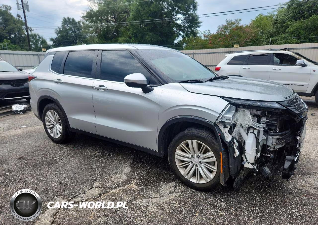 2023 Mitsubishi Outlander Es VIN:JA4J3TA88PZ045186 - 4