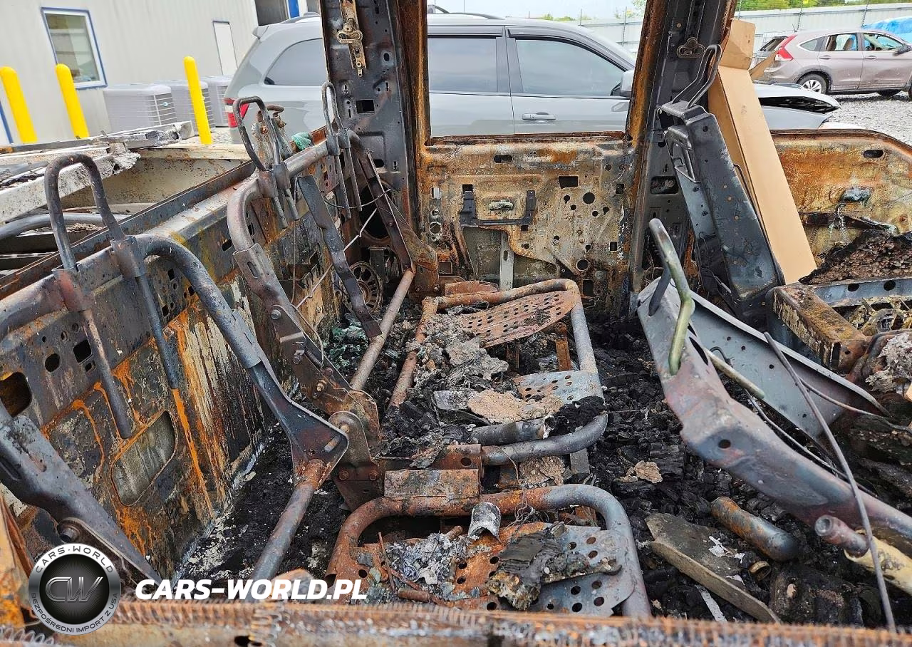 2013 Ford F250 Super Duty VIN:1FT7W2B69DEB52670 - 10