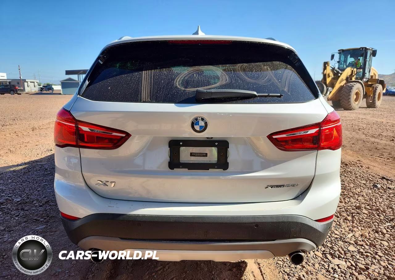 2018 BMW X1 xDrive28I VIN:WBXHT3C37J3H33430 - 6