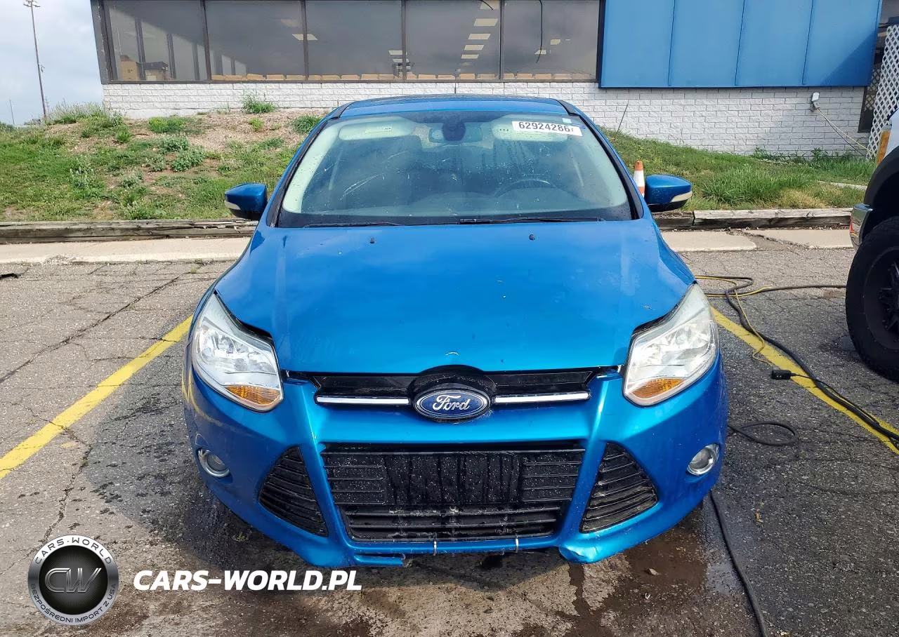 2012 Ford Focus Sel VIN:1FAHP3M27CL256608 - 5