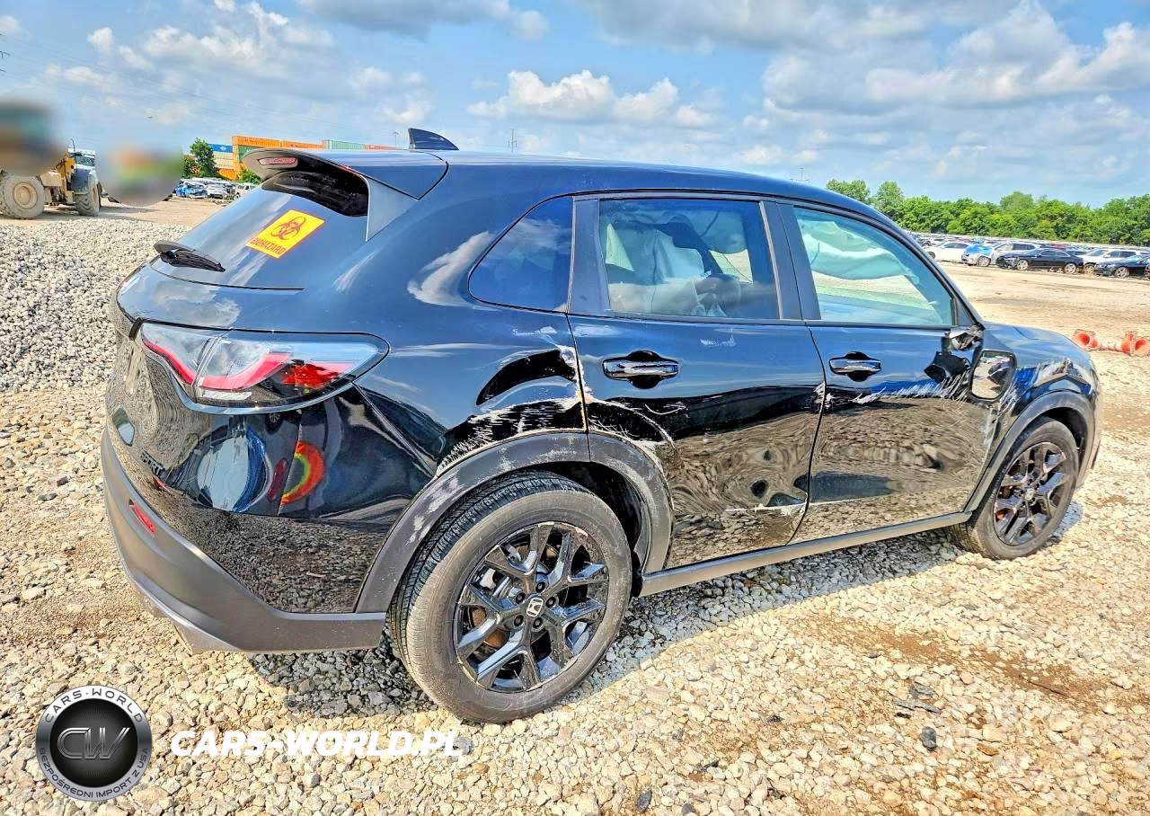 2025 Honda Hr-V Sport VIN:3CZRZ2H55SM719750 - 3