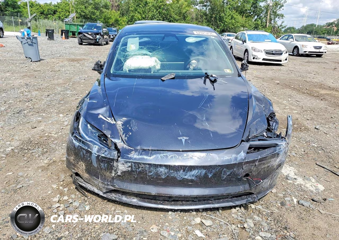 2024 Tesla Model 3 VIN:5YJ3E1EA9RF867983 - 5