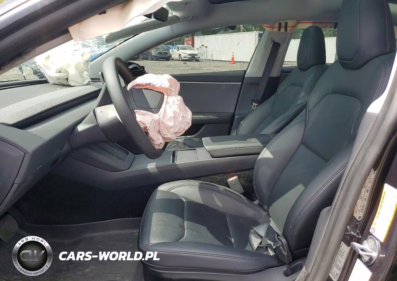 2024 Tesla Model 3 VIN:5YJ3E1EA9RF867983 - 7