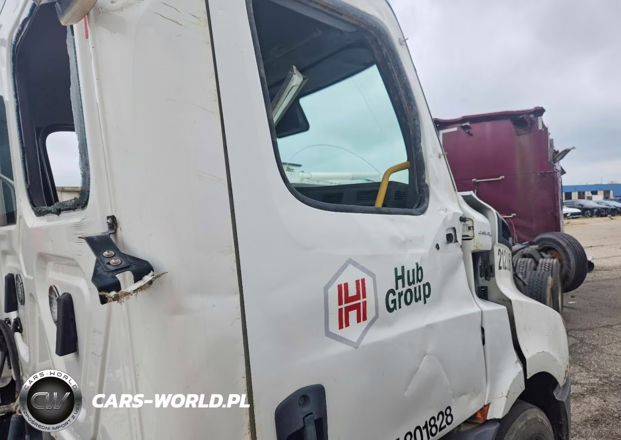 2021 Freightliner Cascadia 116 Truck Cab And Chassis VIN:3AKJHTDV1MSMU6874 - 12