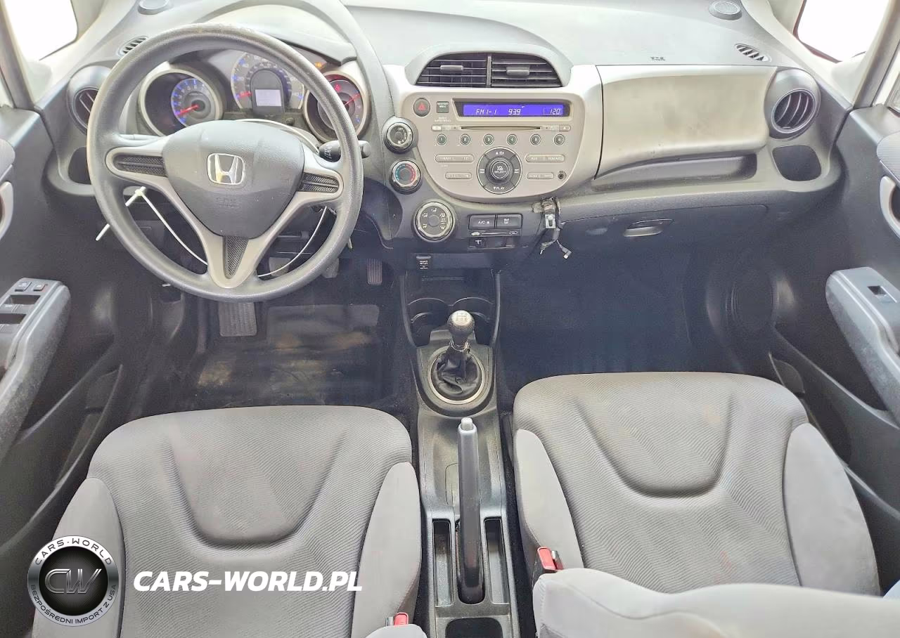 2010 Honda Fit VIN:JHMGE8G29AS005711 - 8