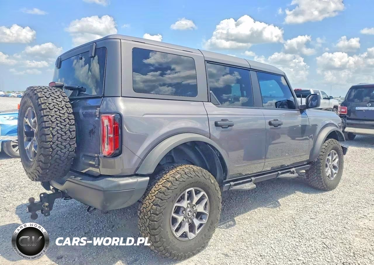 2024 Ford Bronco Badlands VIN:1FMEE9BP8RLA32708 - 3