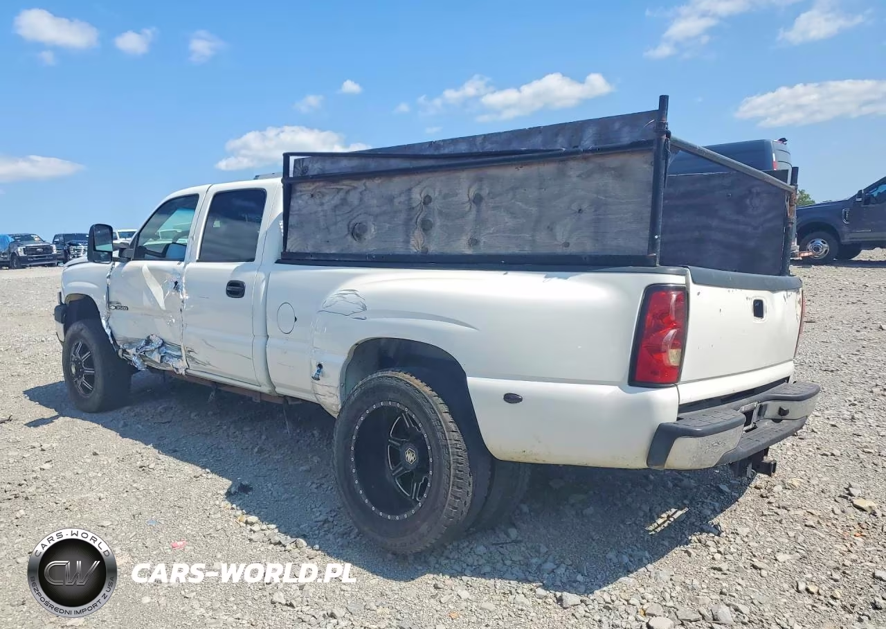 2006 Chevrolet Silverado C3500 VIN:1GCJC33D06F224693 - 2