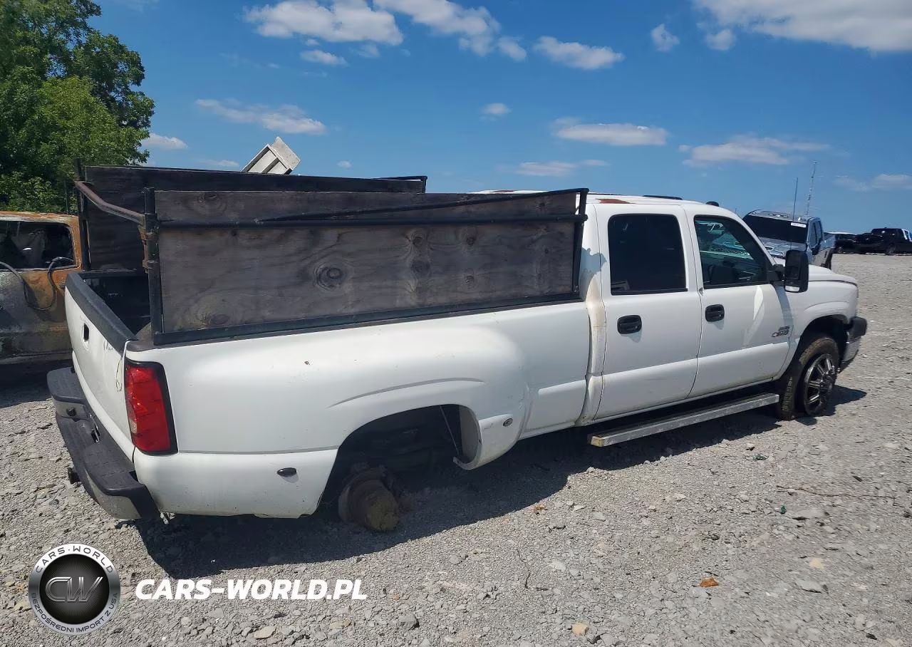 2006 Chevrolet Silverado C3500 VIN:1GCJC33D06F224693 - 3