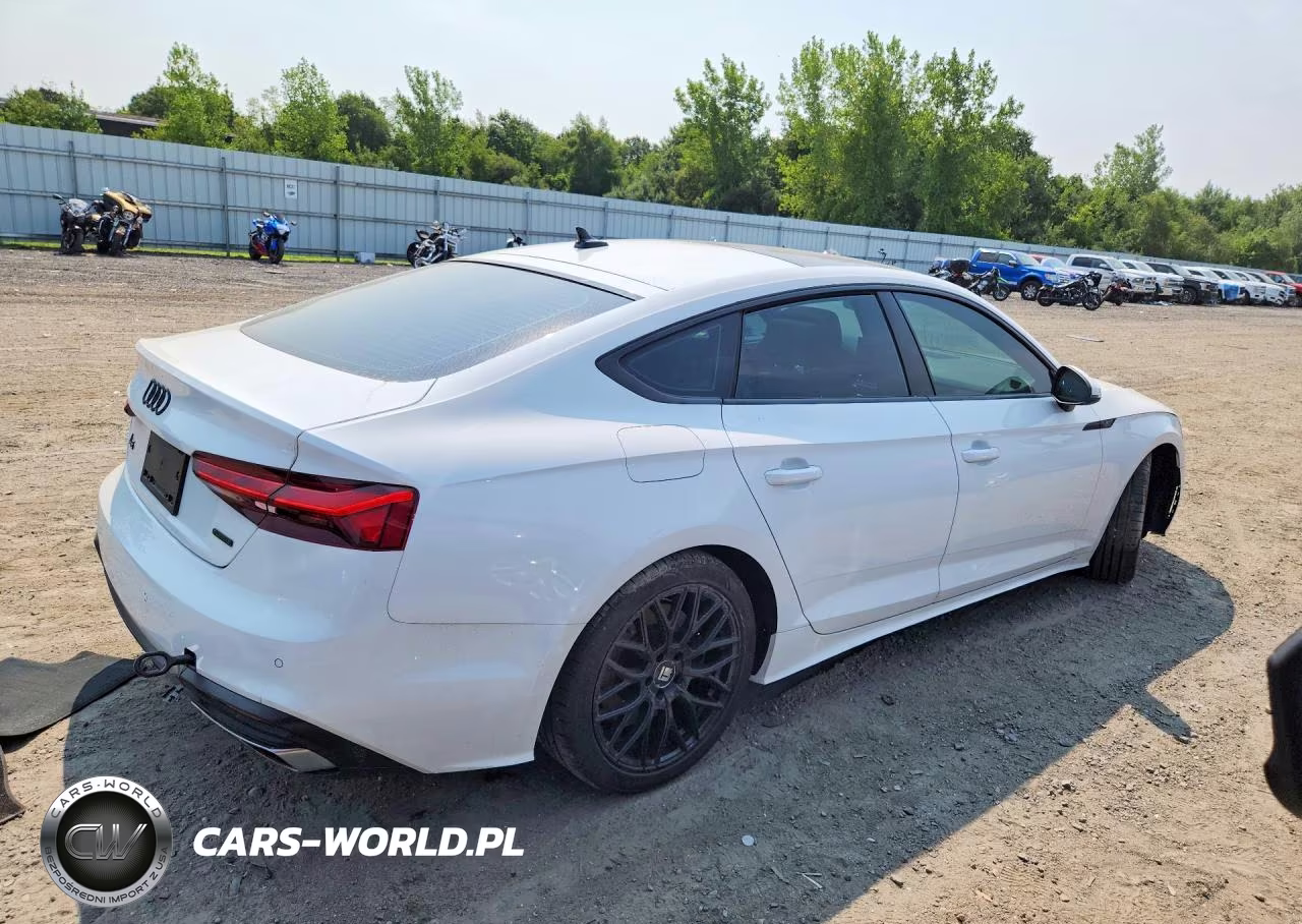 2021 Audi A5 Premium 45 VIN:WAUDACF5XMA023429 - 3