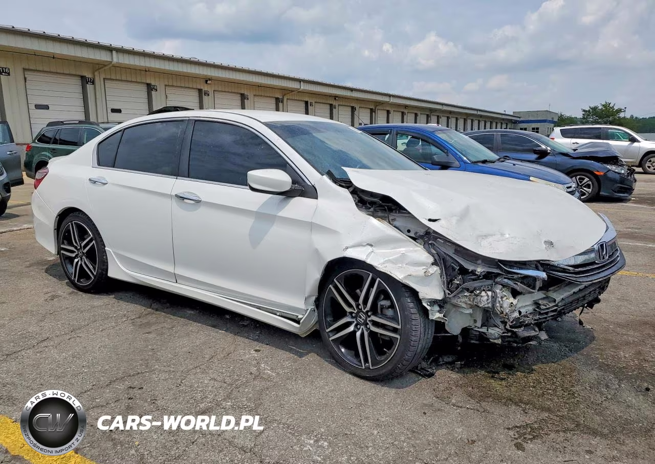 2016 Honda Accord Sport VIN:1HGCR2F55GA182172 - 4