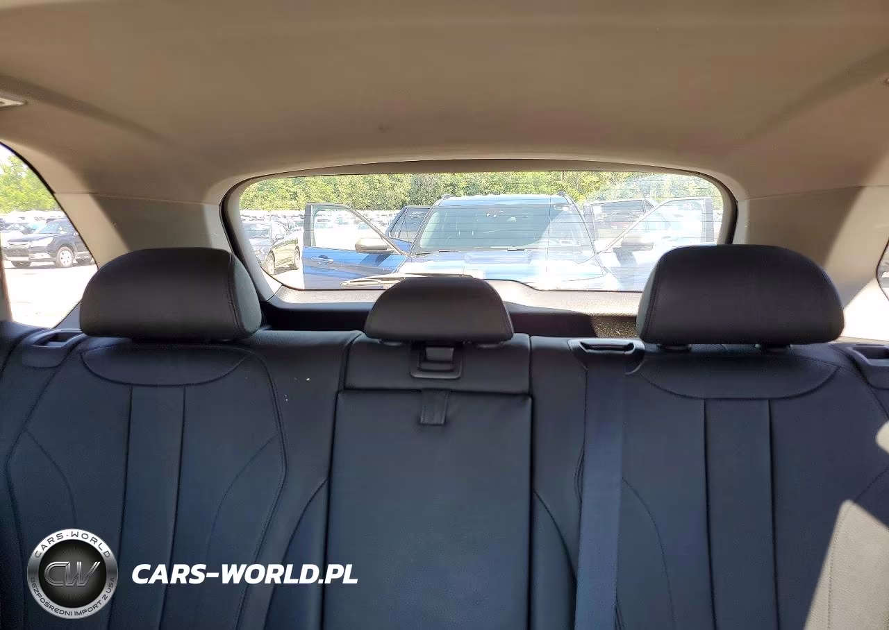 2016 BMW X5 xDrive35I VIN:5UXKR0C53G0S89390 - 10