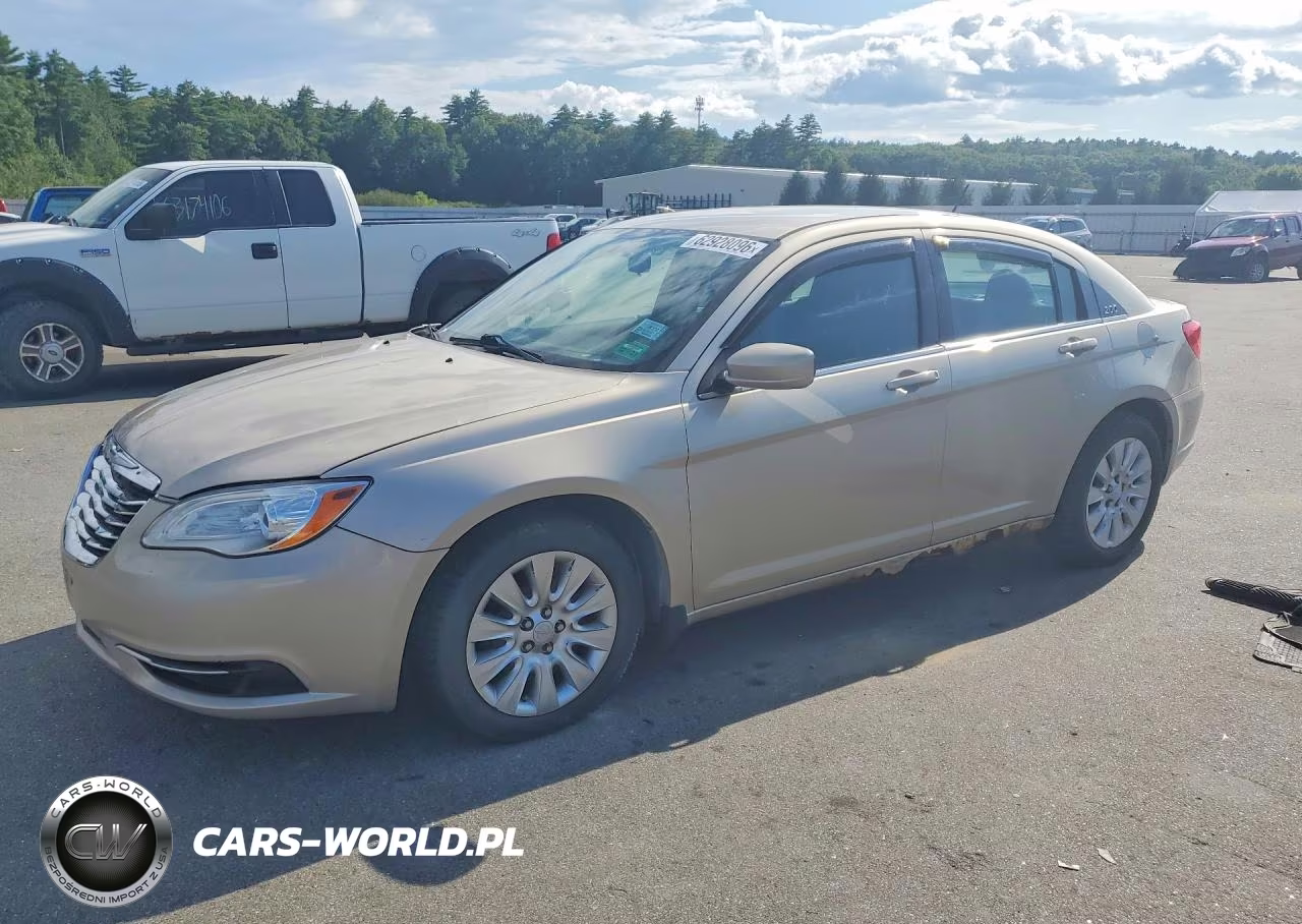2014 Chrysler 200 Lx – zdjęcie 1 z 12