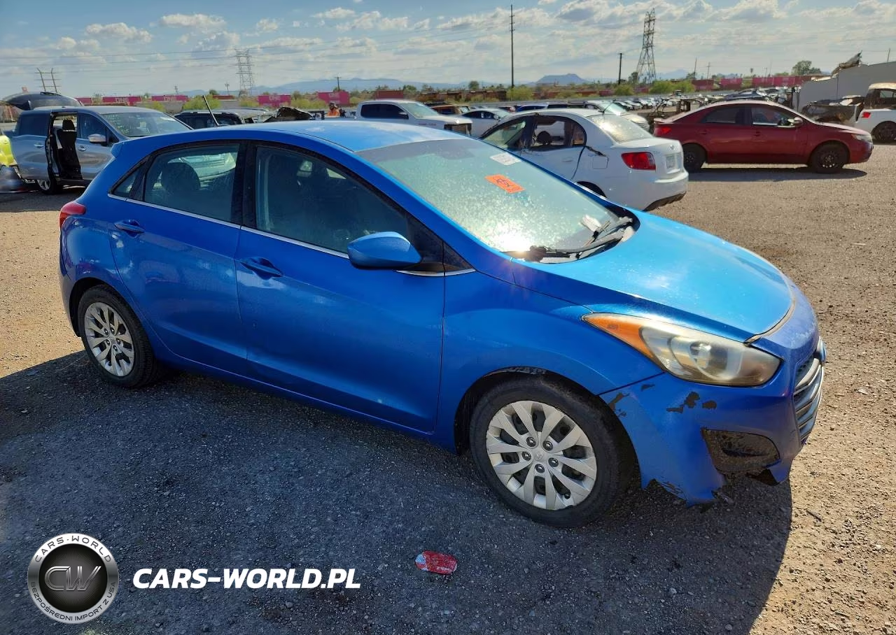 2017 Hyundai Elantra Gt Base VIN:KMHD35LH4HU350013 - 4