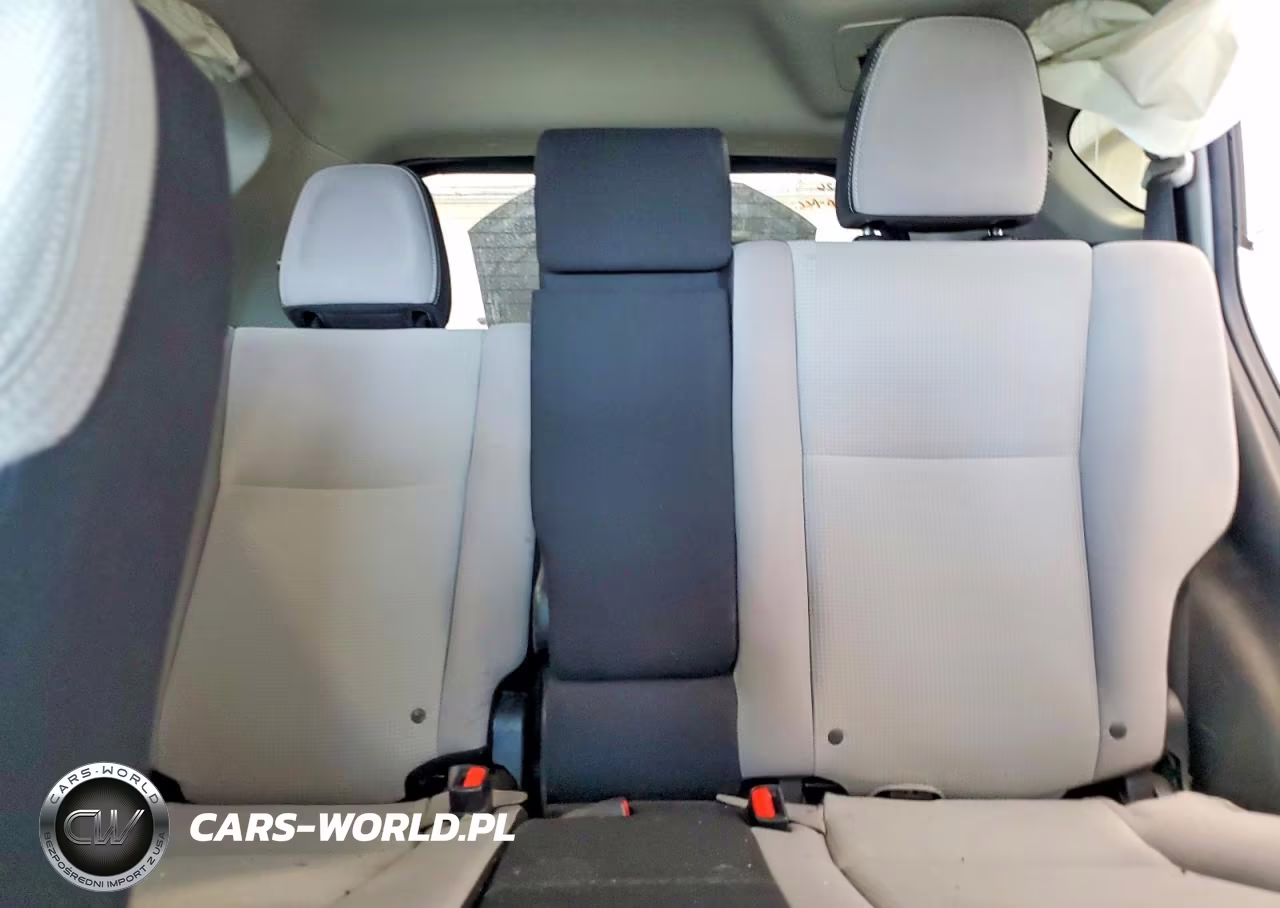 2018 Toyota Rav4 Xle VIN:JTMRFREV2JJ189518 - 10