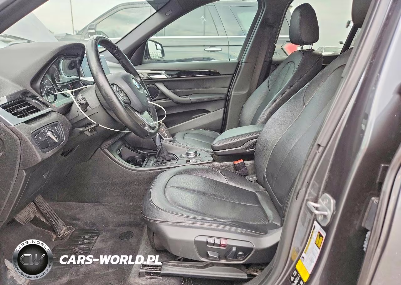 2017 BMW X1 xDrive28I VIN:WBXHT3C38H5F81981 - 7