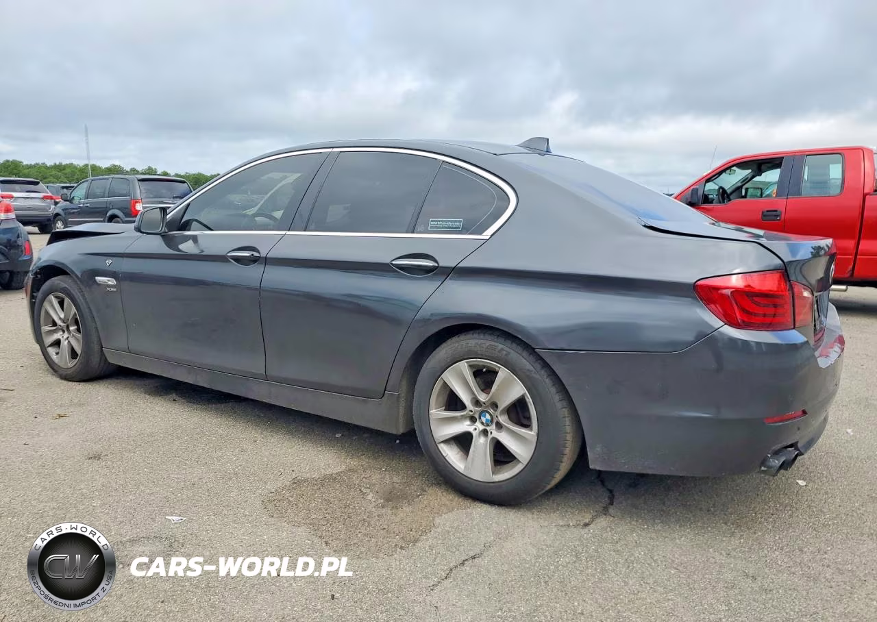 2012 BMW 528 Xi VIN:WBAXH5C50CDW08543 - 2