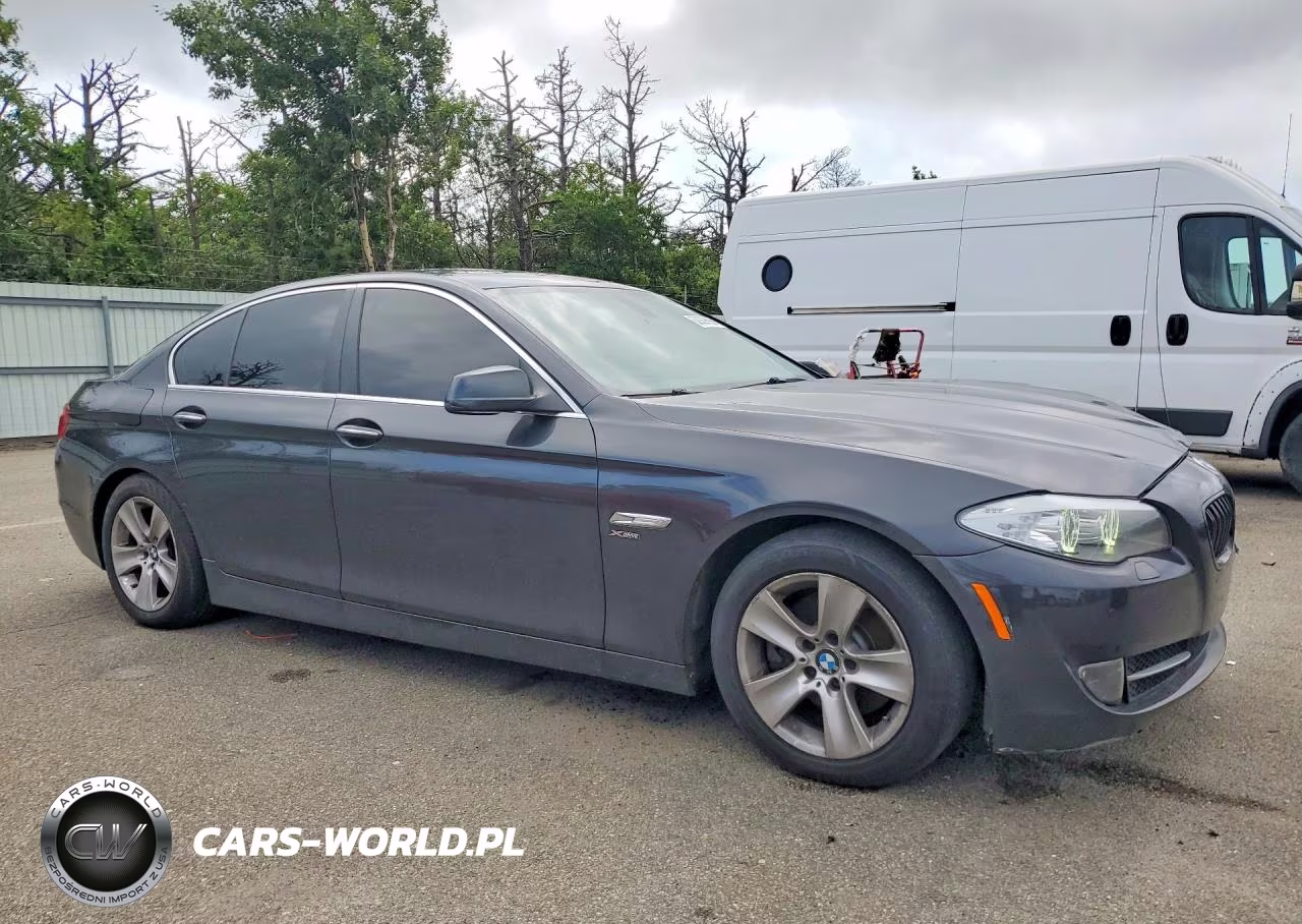 2012 BMW 528 Xi VIN:WBAXH5C50CDW08543 - 4