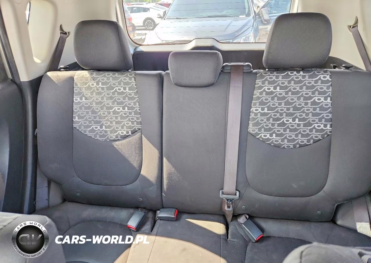 2011 Kia Soul + VIN:KNDJT2A24B7262802 - 10