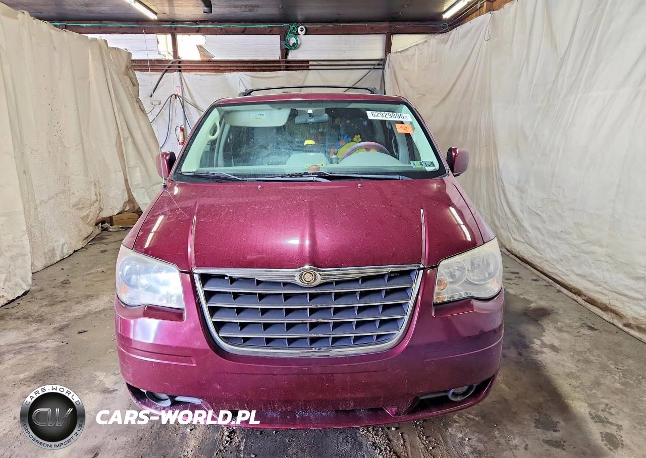 2008 Chrysler Town & Country Touring VIN:2A8HR54PX8R658125 - 5