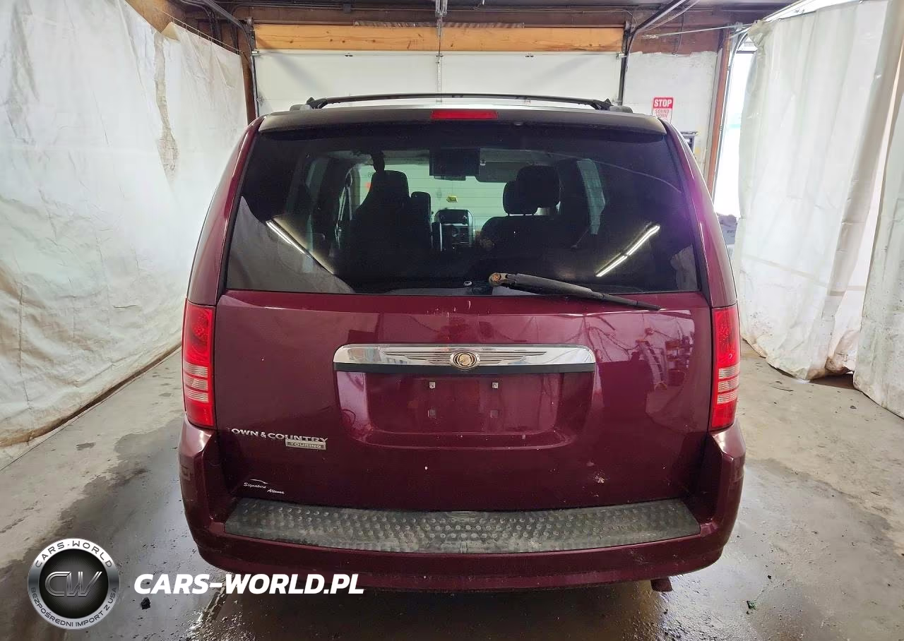 2008 Chrysler Town & Country Touring VIN:2A8HR54PX8R658125 - 6
