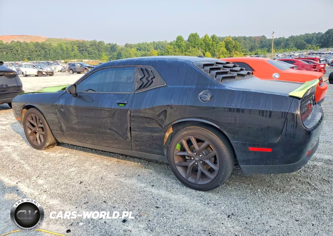 2021 Dodge Challenger Sxt VIN:2C3CDZAG7MH572982 - 2