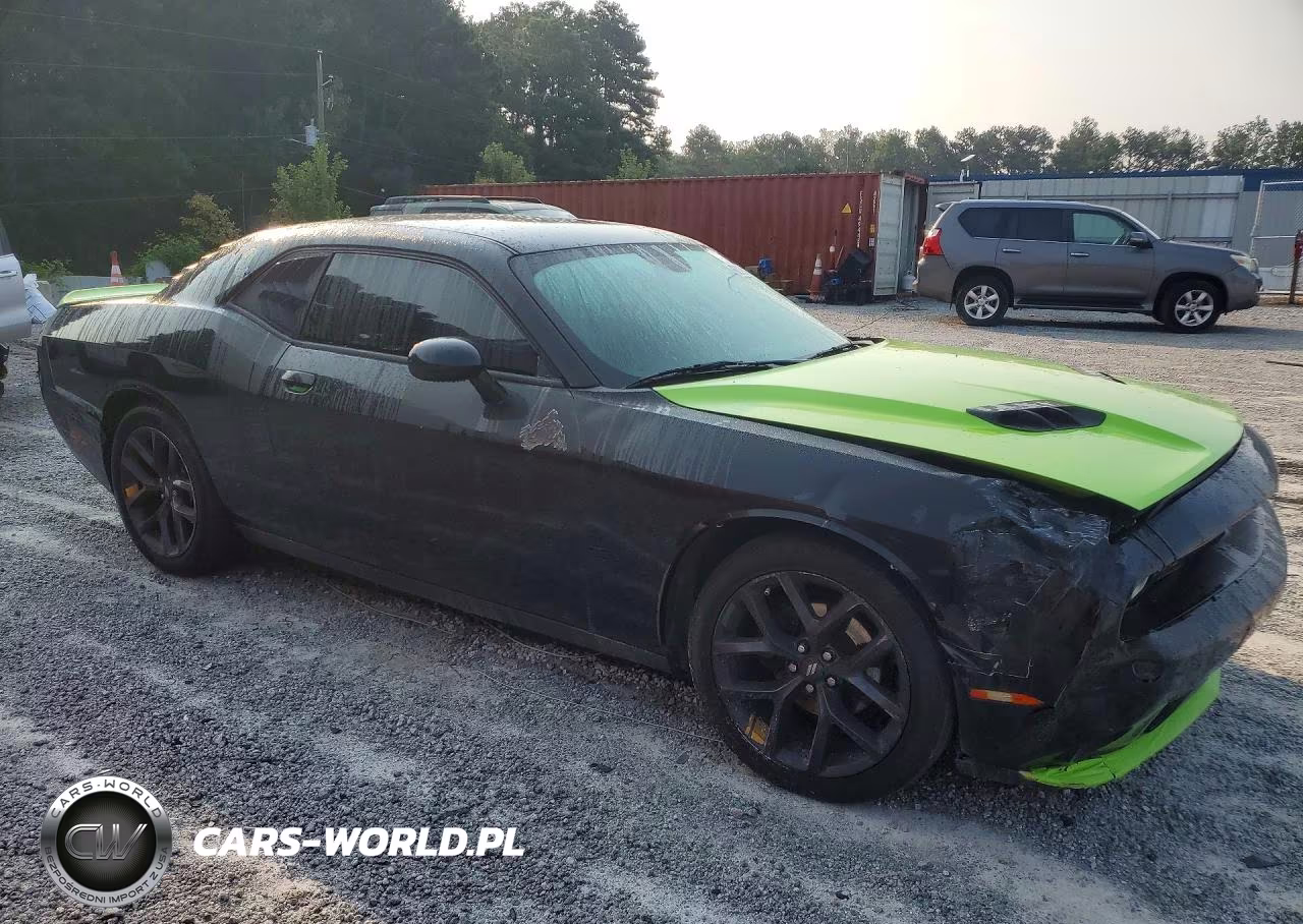 2021 Dodge Challenger Sxt VIN:2C3CDZAG7MH572982 - 4