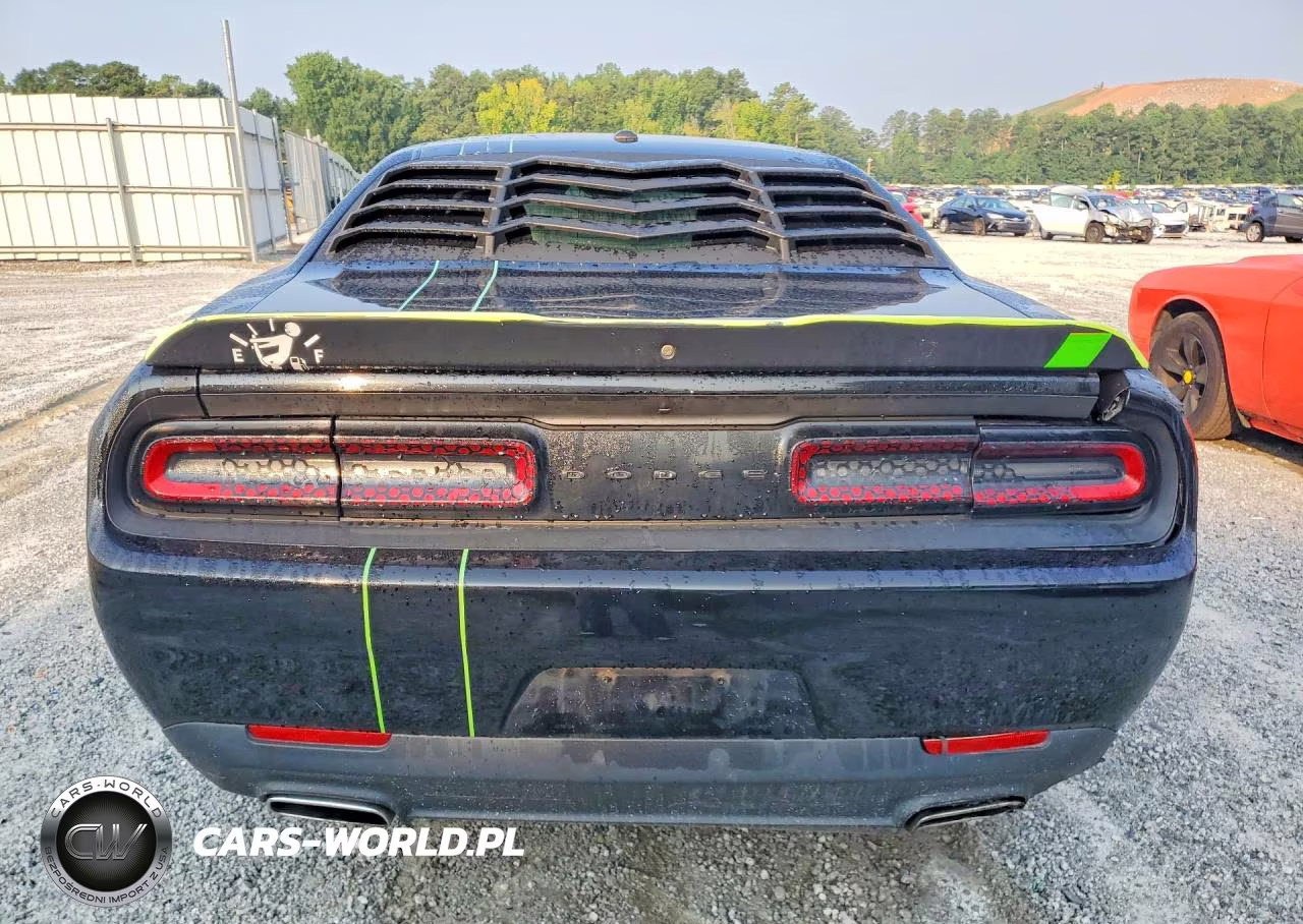 2021 Dodge Challenger Sxt VIN:2C3CDZAG7MH572982 - 6