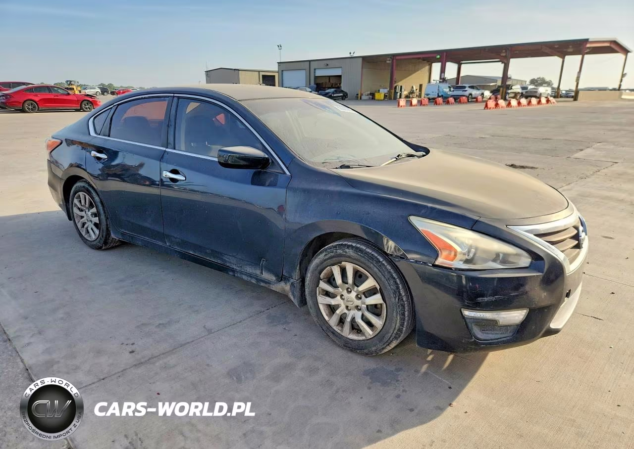 2015 Nissan Altima 2.5 S VIN:1N4AL3APXFN352173 - 4