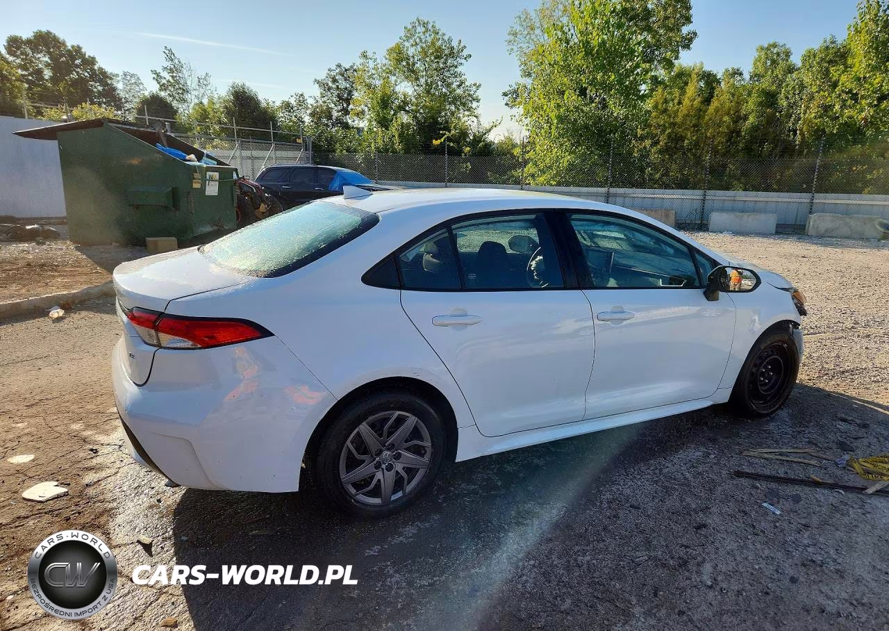 2021 Toyota Corolla Le VIN:5YFEPMAE7MP233825 - 3