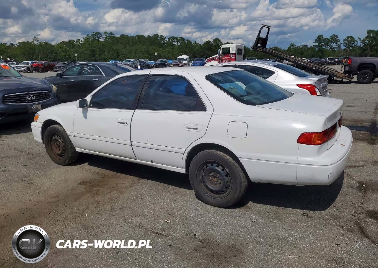 2001 Toyota Camry Le VIN:4T1BG22K11U764797 - 2