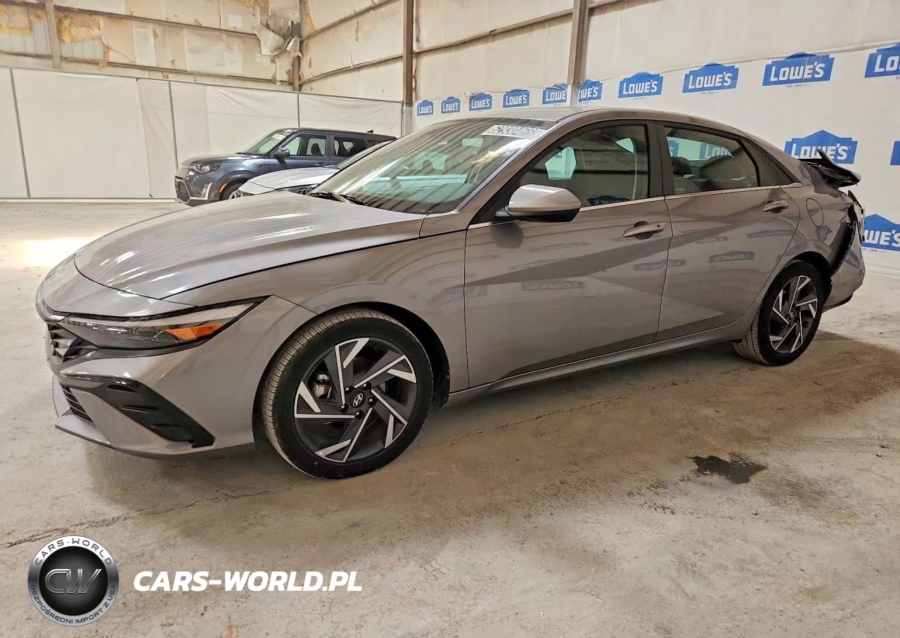 2025 Hyundai Elantra Sel – zdjęcie 1 z 12