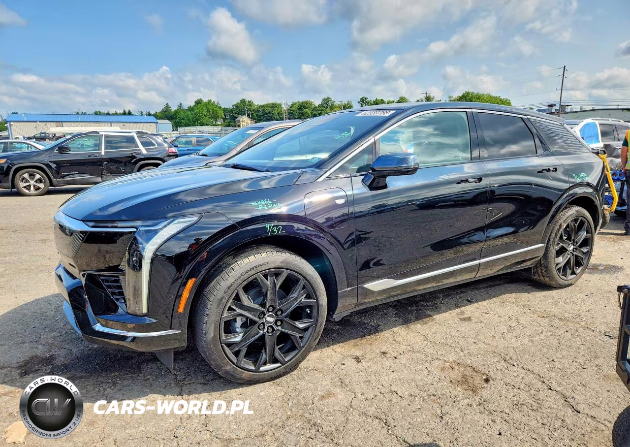 2025 Cadillac Optiq Luxury