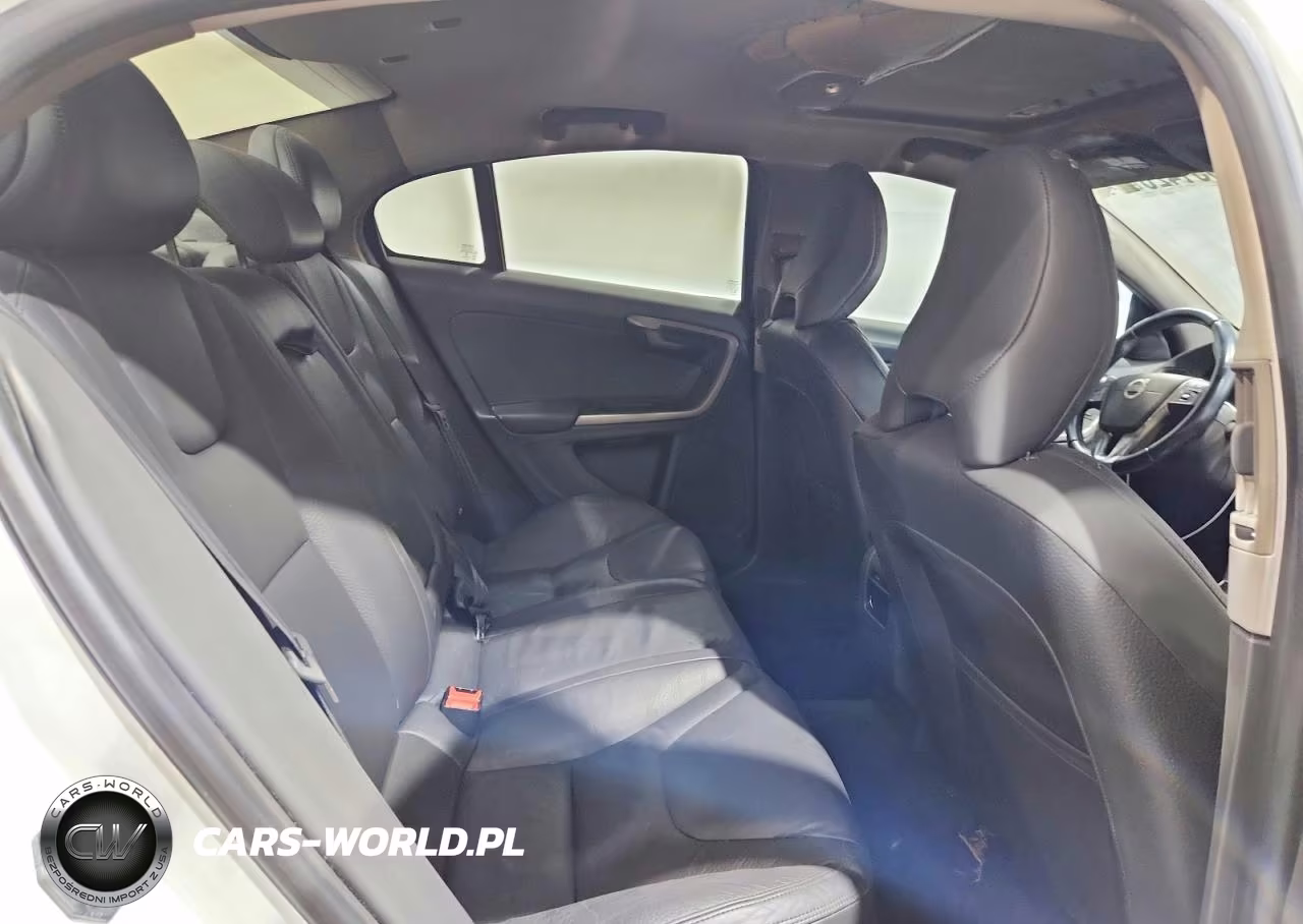 2014 Volvo S60 T5 VIN:YV1612FH4E2276848 - 10