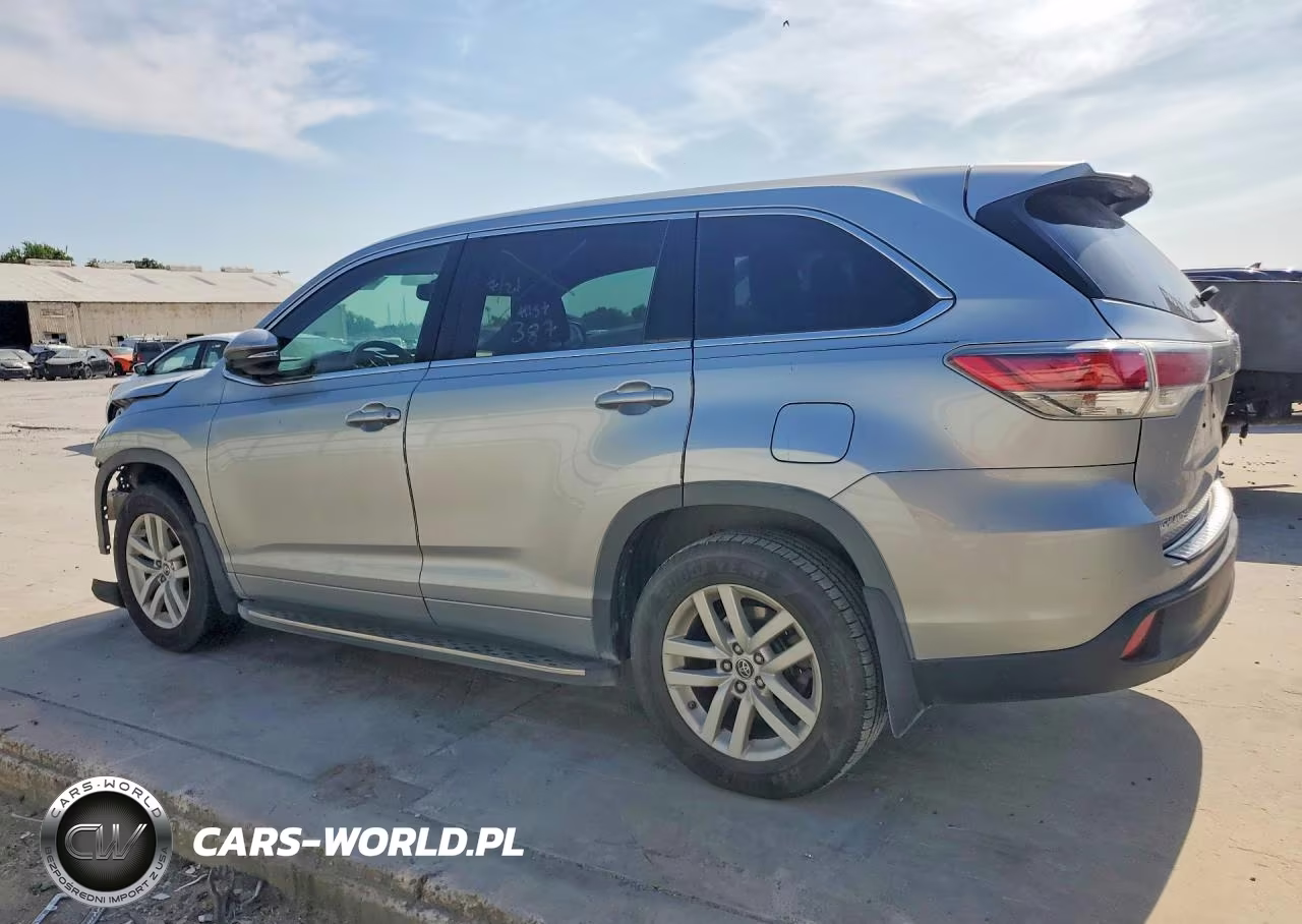 2016 Toyota Highlander Le VIN:5TDZARFH2GS017640 - 2