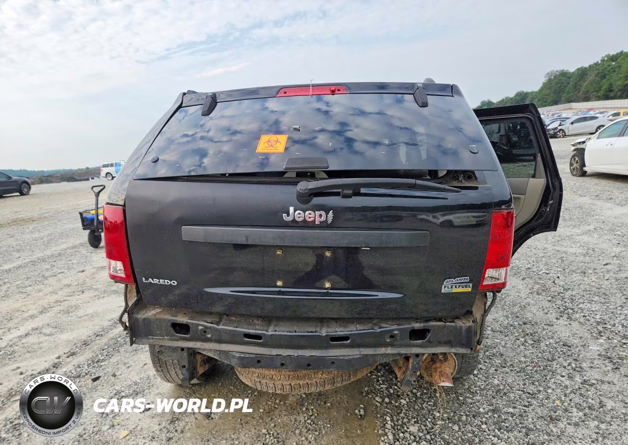 2008 Jeep Grand Cherokee Laredo VIN:1J8HS48N68C151061 - 6