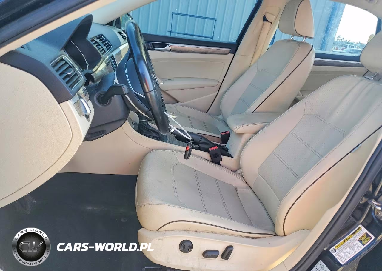 2018 Volkswagen Passat Se VIN:1VWBA7A31JC032900 - 7