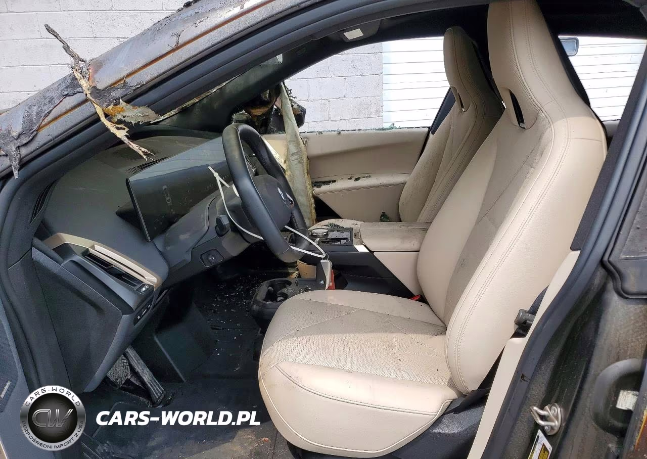 2025 BMW Ix xDrive50 VIN:WB523CF0XSCU09712 - 7