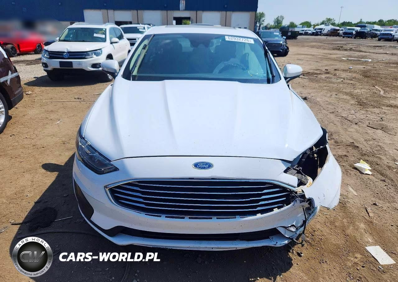 2019 Ford Fusion Se VIN:3FA6P0LU9KR130680 - 5
