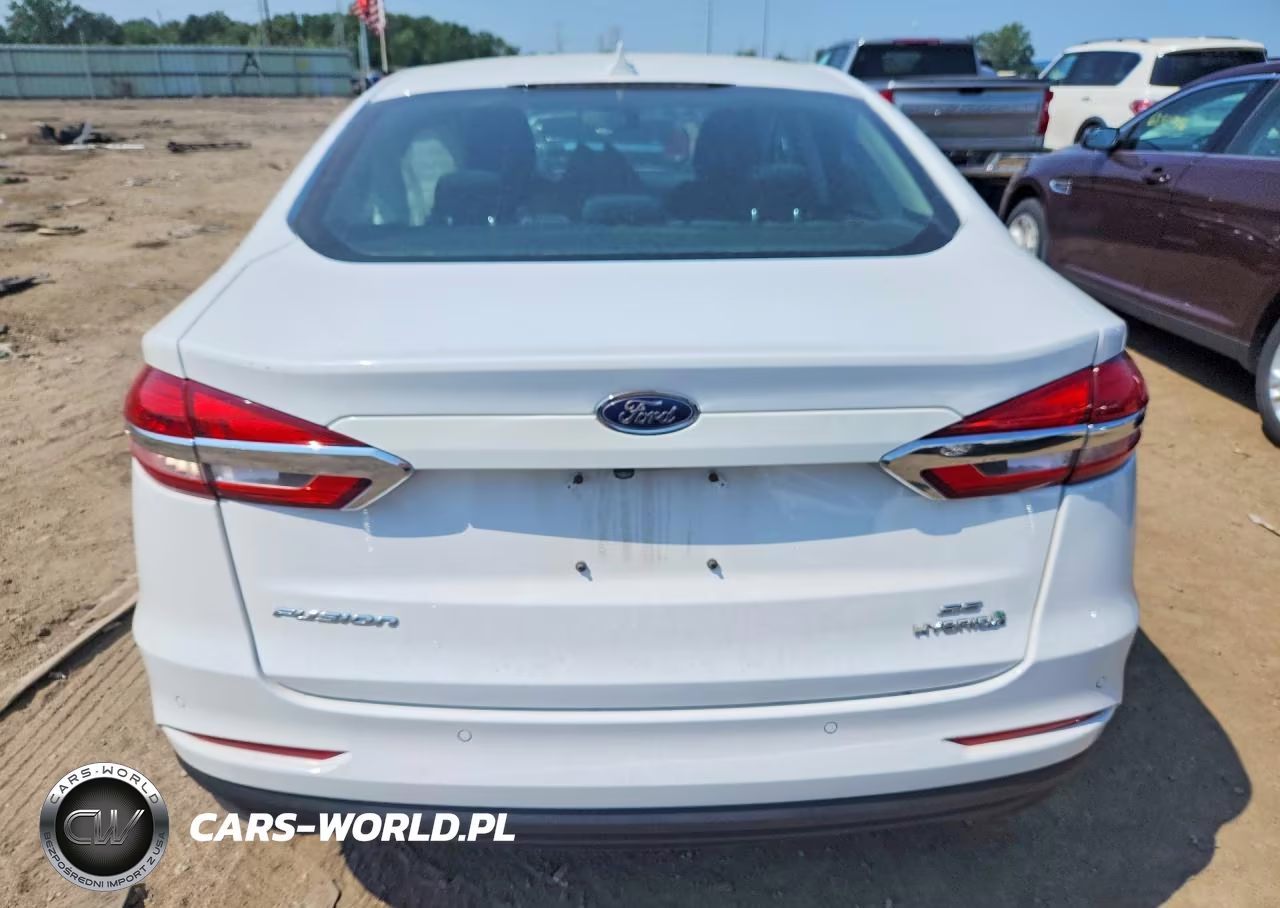 2019 Ford Fusion Se VIN:3FA6P0LU9KR130680 - 6