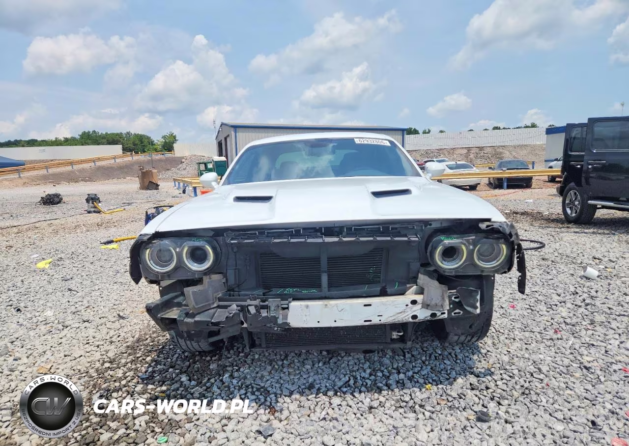 2016 Dodge Challenger Sxt VIN:2C3CDZAG6GH183822 - 5